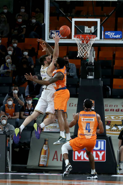 脚下技术和 脚下技术和