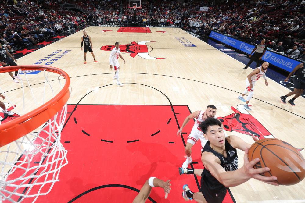 球场上的敏 球场上的敏