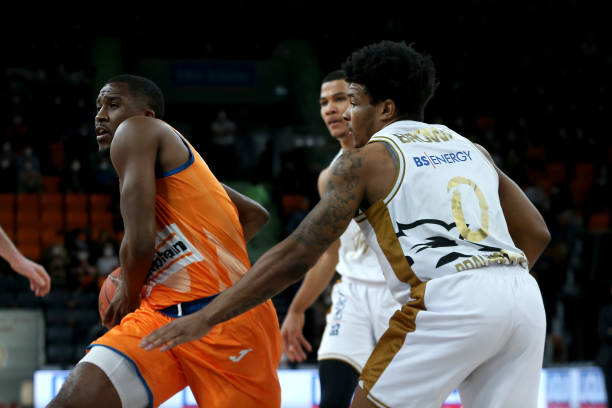 战中保持竞 战中保持竞